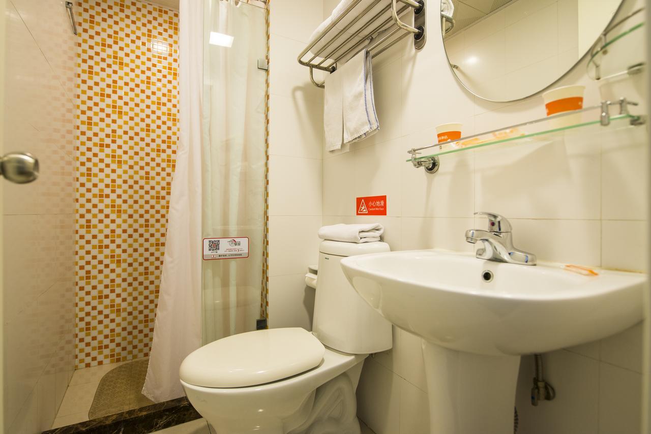 Home Inn Chengdu North Kehua Road Sichuan University Εξωτερικό φωτογραφία